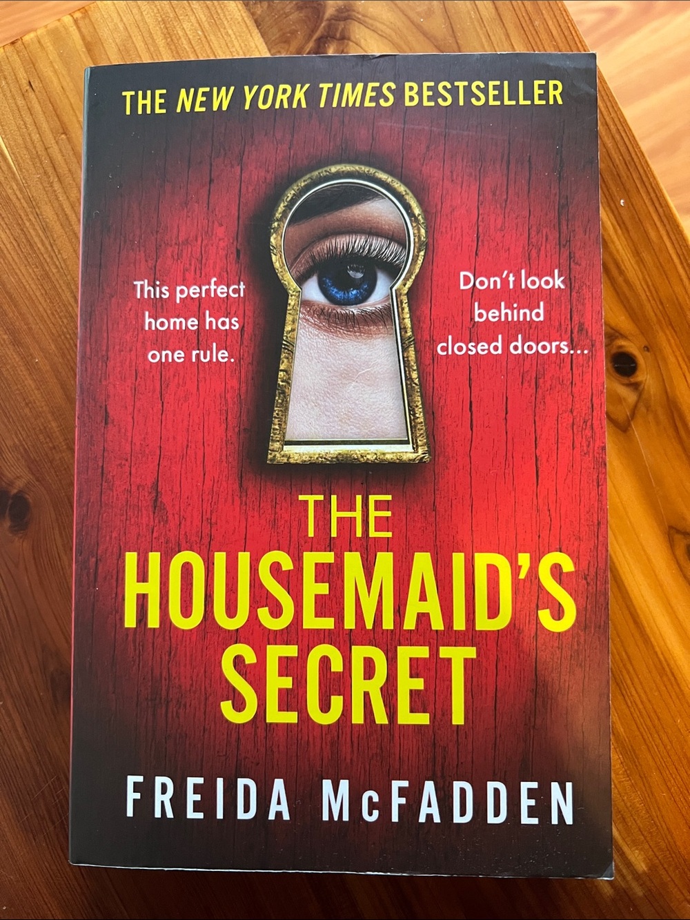 The Housemaid's Secret by Freida McFadden - Red & Yellow Thriller Paperback